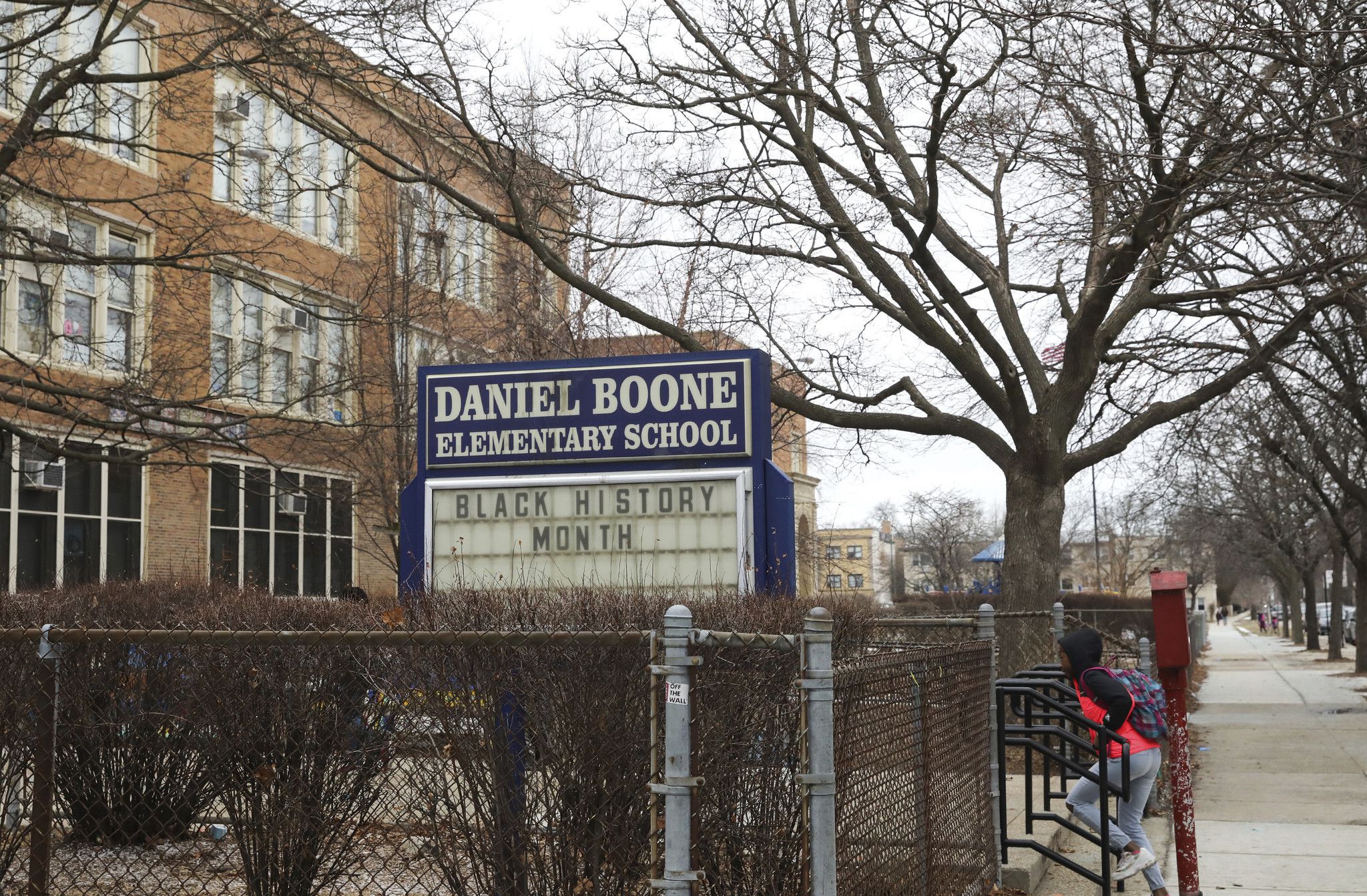 Newsela Chicago’s Daniel Boone Elementary seeks new name because of