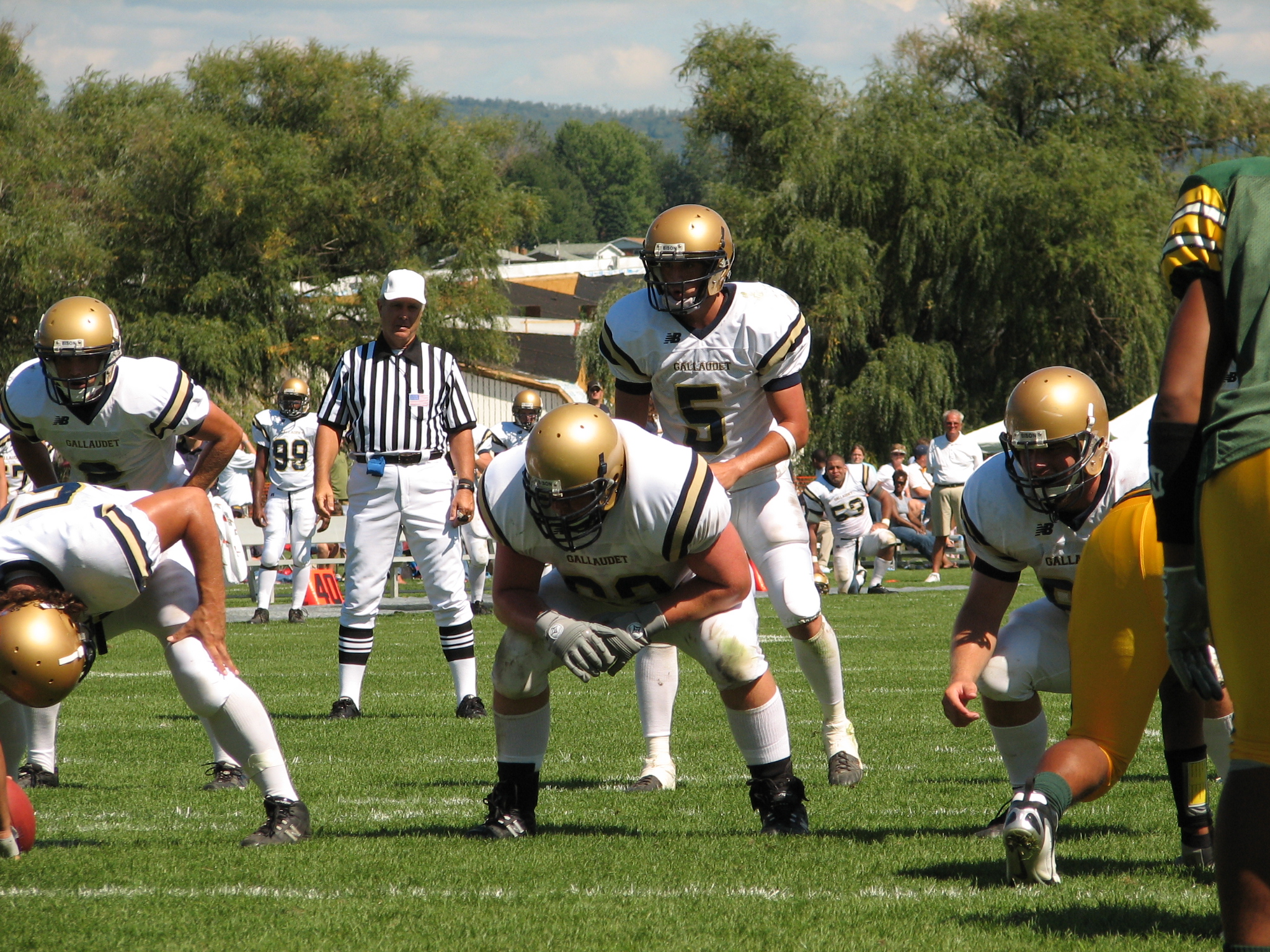 Newsela Deaf America s Football Team The Rise Of The Gallaudet 