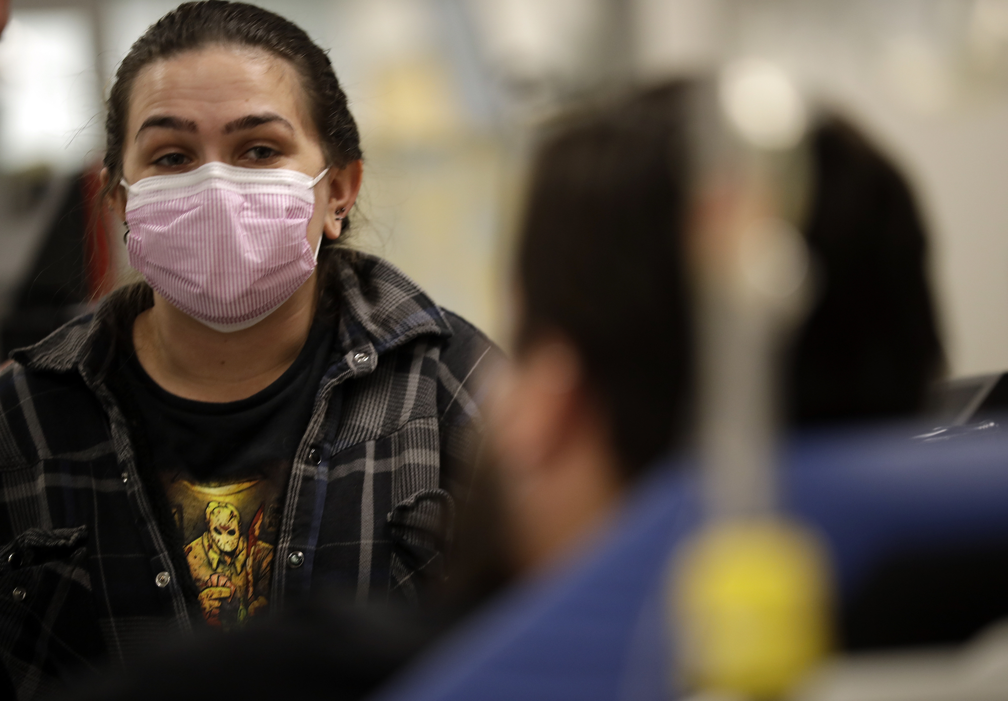 How long do cold and flu viruses stay contagious on public surfaces?