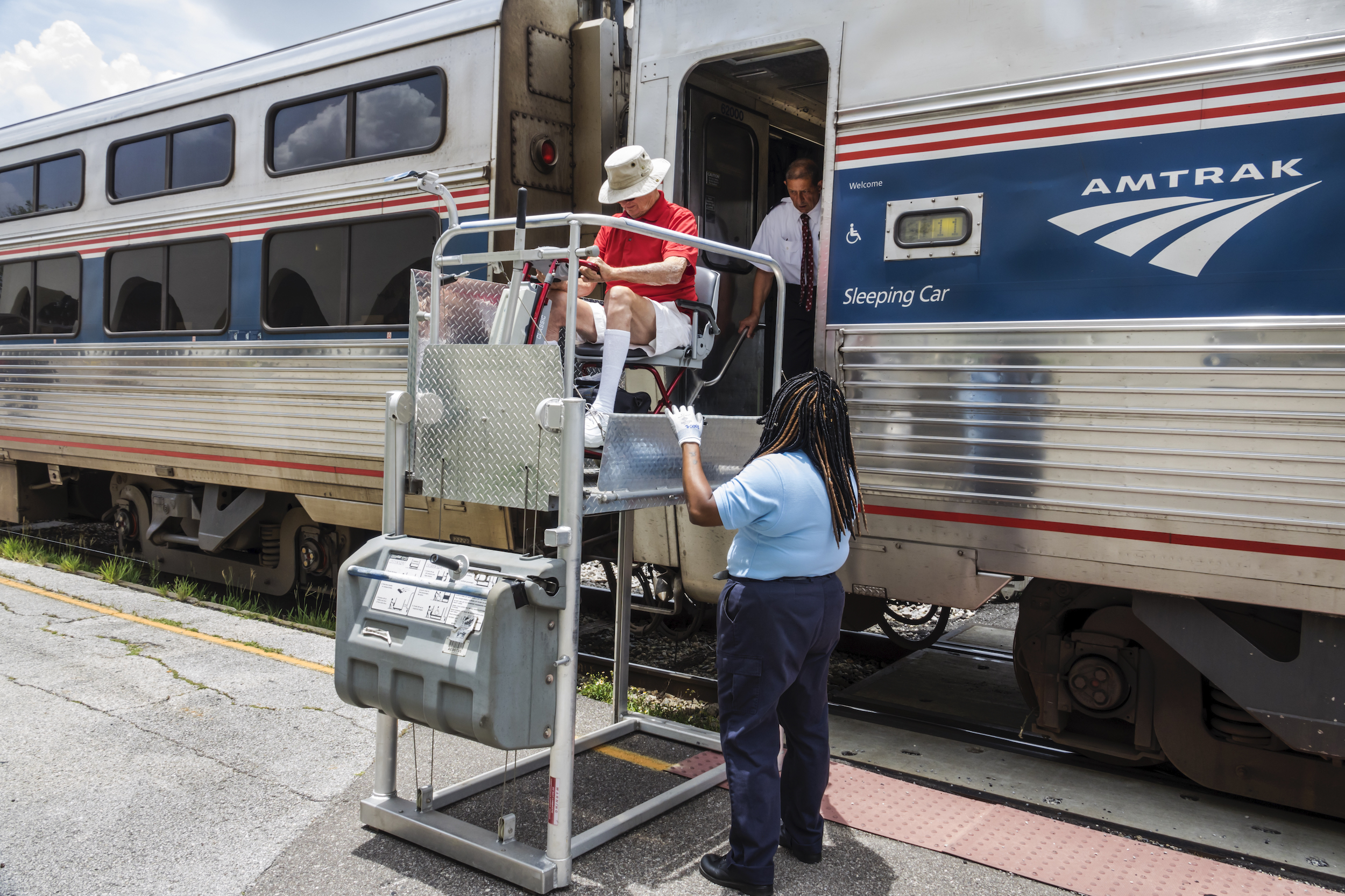 Newsela After 25,000 fee, wheelchair users wait for better Amtrak